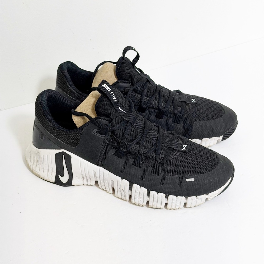 Nike Free Metcon 5 Women Size 9 Black Training Shoes Sneakers DV3950-001